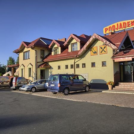 Zajazd Podjadek Osjaków Exteriér fotografie